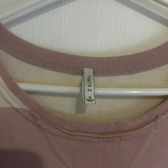 Z Supply Cream & Mauve Striped Lightweight Sweater – Size Small - Picture 2 of 3